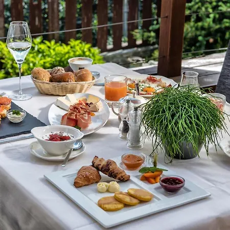 Tirolensis Hotel